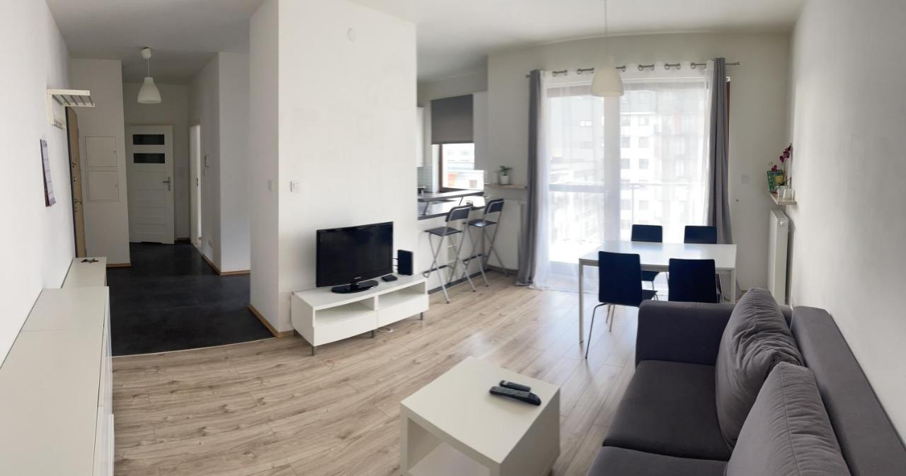 Apartament Obrzezna Airport Apartment Warsaw Ngoại thất bức ảnh